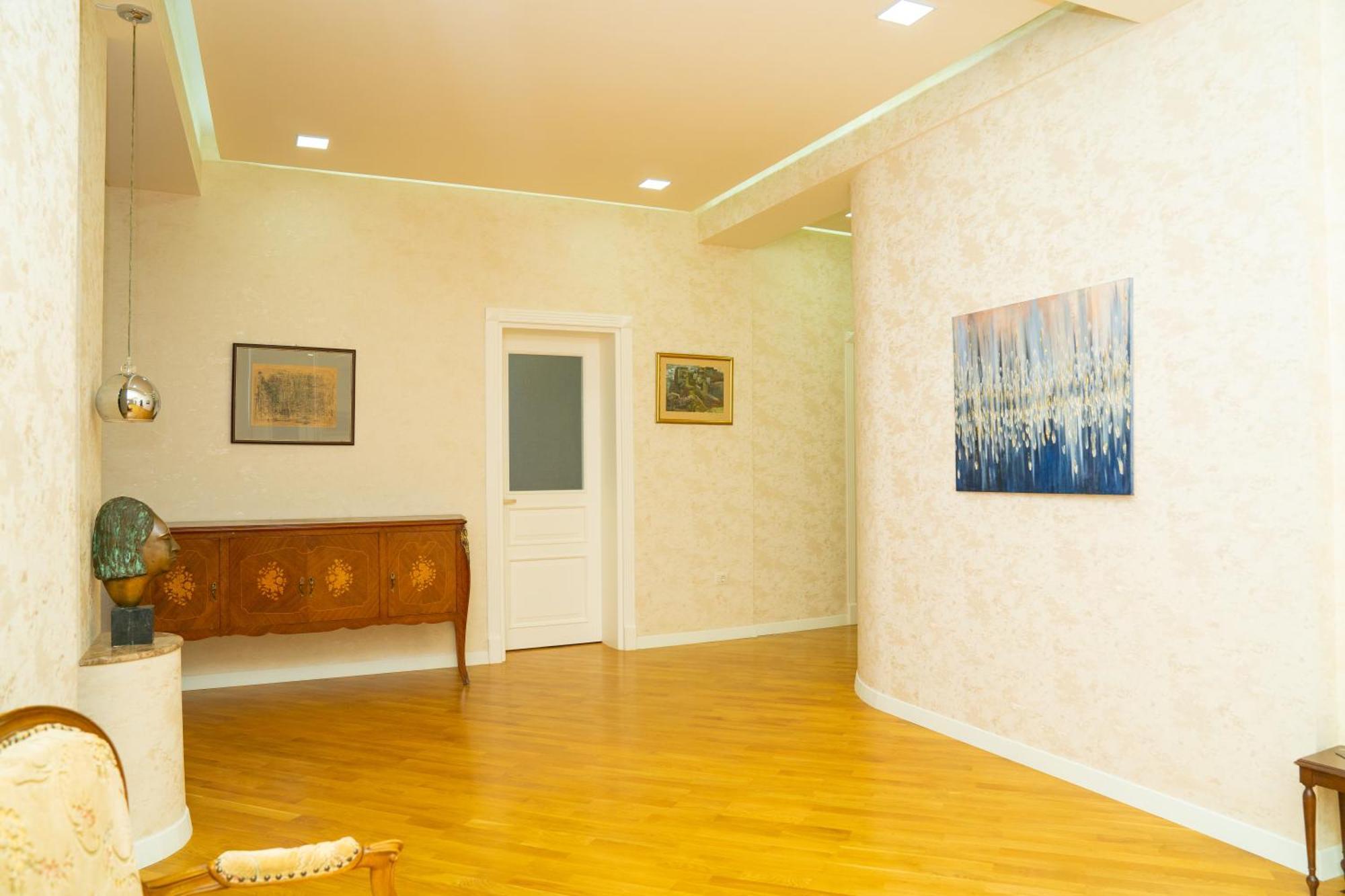 Sunday Hotel & Apartments * Baku