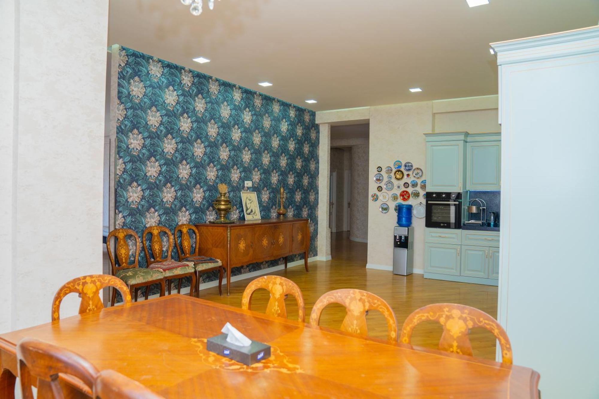 Sunday Hotel & Apartments Lejlighed