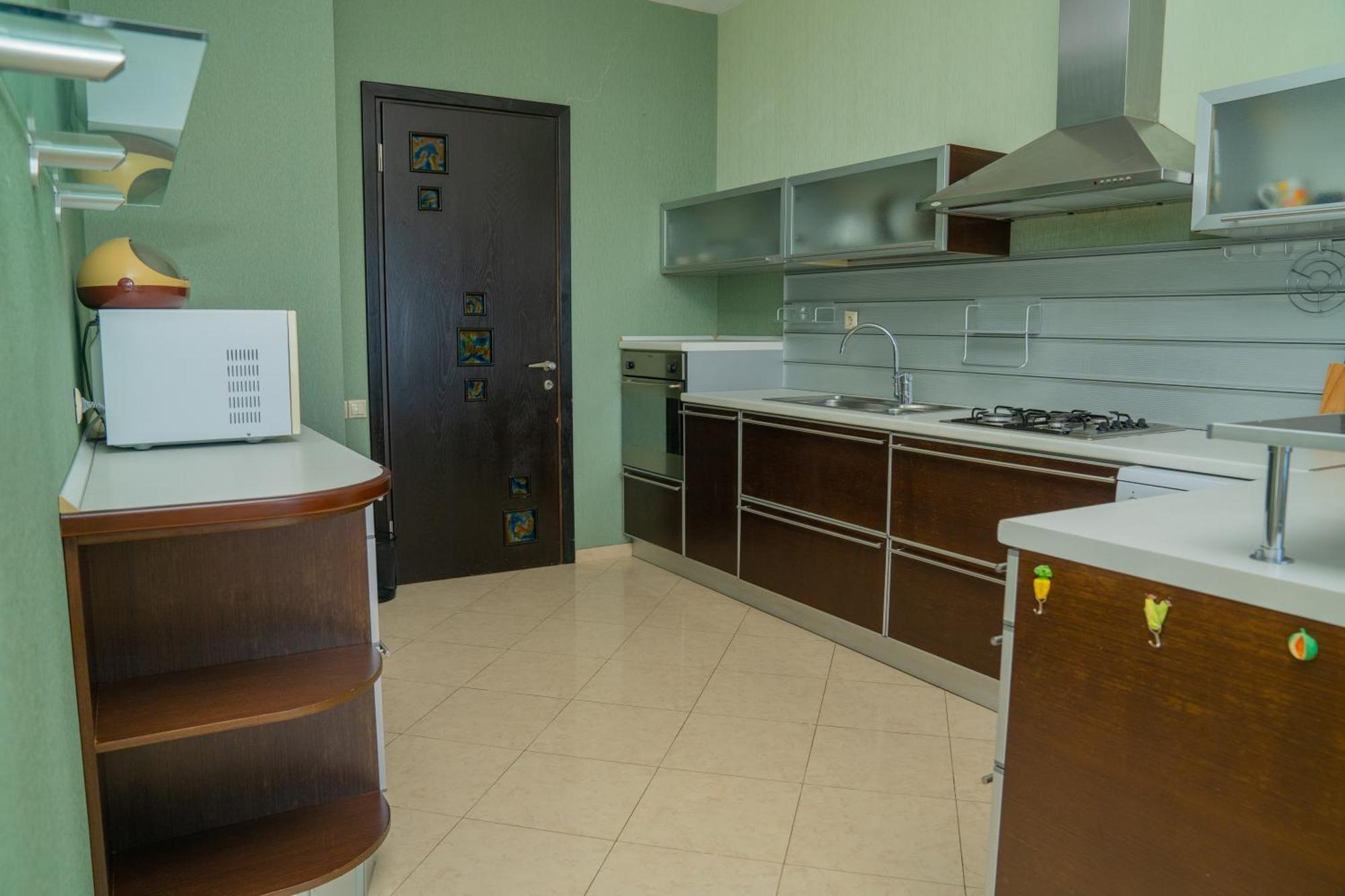 Sunday Hotel & Apartments * Baku
